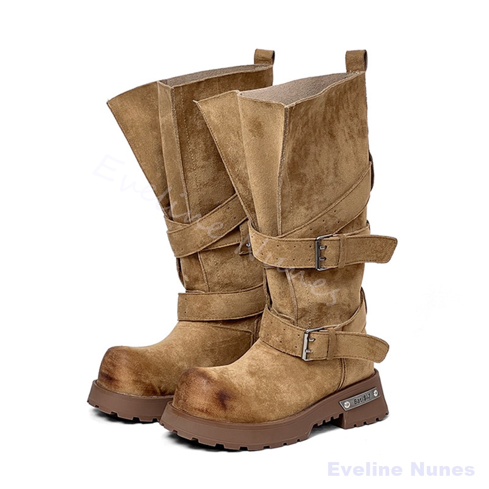 Leather Classic Strap - Weit geschnittene Stiefel mit Schnalle und